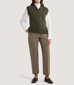 Knitwear|Purdey Women's Islay British Outdoor Vest in Loden